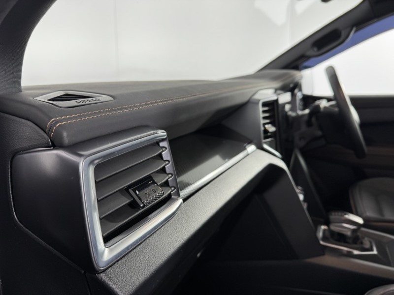 2025 (25) VOLKSWAGEN COMMERCIAL AMAROK D/Cab Pick Up PanAmericana 3.0 V6 TDI 240 4M Auto 5237556