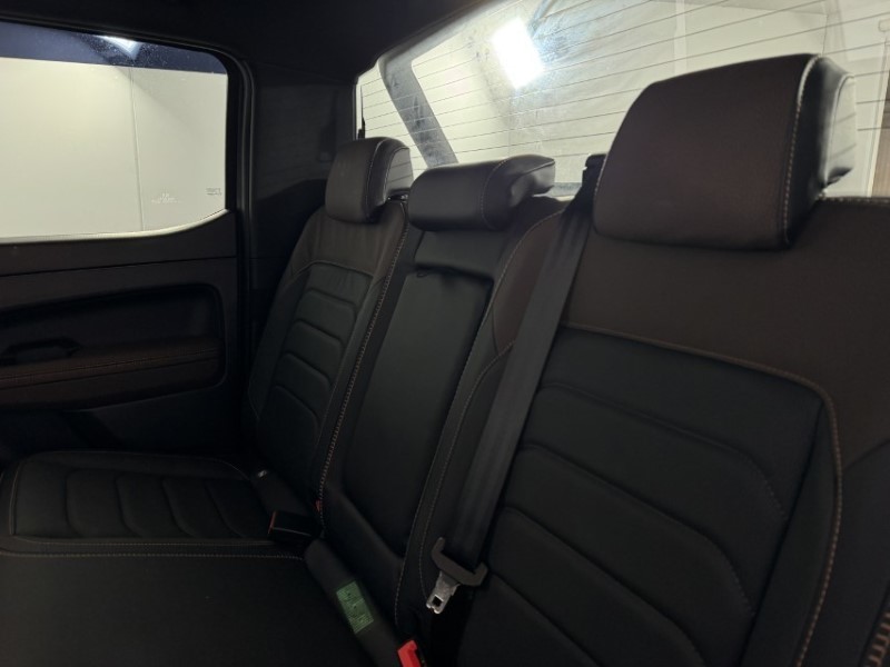 2025 (25) VOLKSWAGEN COMMERCIAL AMAROK D/Cab Pick Up PanAmericana 3.0 V6 TDI 240 4M Auto 5237526