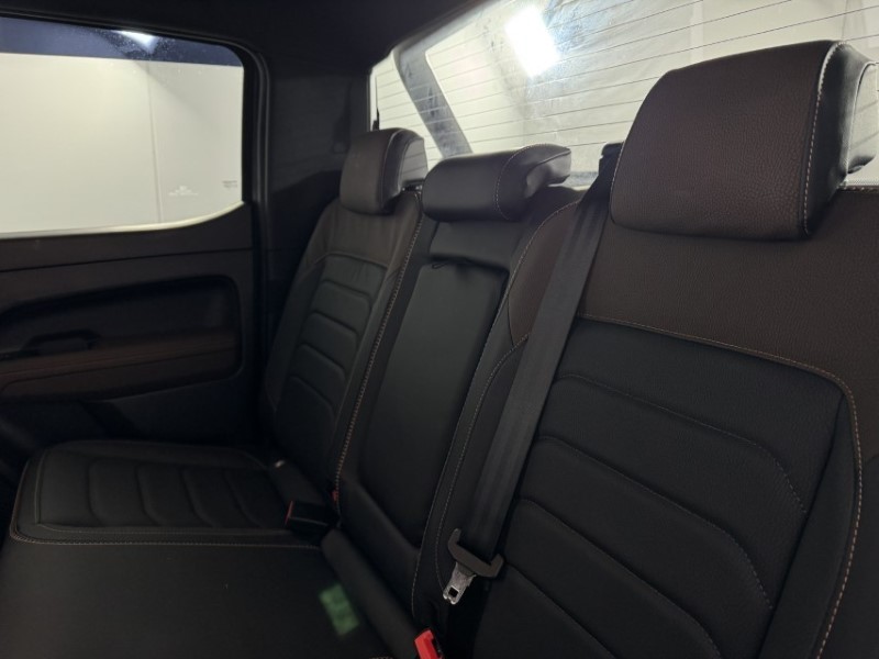 2025 (25) VOLKSWAGEN COMMERCIAL AMAROK D/Cab Pick Up PanAmericana 3.0 V6 TDI 240 4M Auto 5237525