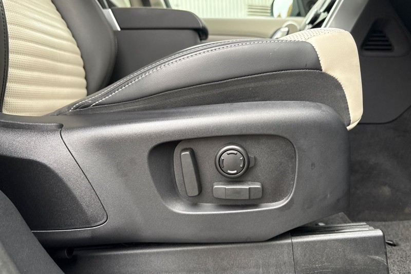 2024 (74) LAND ROVER DISCOVERY 3.0 D350 Dynamic HSE 5dr Auto 4672545