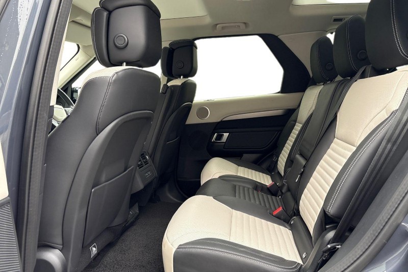 2024 (74) LAND ROVER DISCOVERY 3.0 D350 Dynamic HSE 5dr Auto 4672525