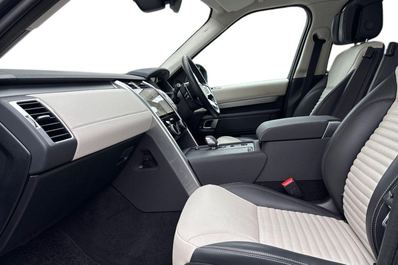 2024 (74) LAND ROVER DISCOVERY 3.0 D350 Dynamic HSE 5dr Auto 4672524