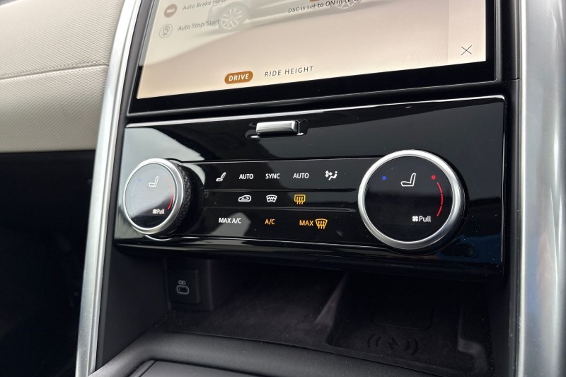 2024 (74) LAND ROVER DISCOVERY 3.0 D350 Dynamic HSE 5dr Auto 4672557