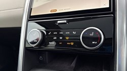 2024 (74) LAND ROVER DISCOVERY 3.0 D350 Dynamic HSE 5dr Auto 4672557