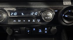 2025 (25) TOYOTA COMMERCIAL HILUX GR Sport II D/Cab Pick Up 2.8 D-4D Auto 5304927