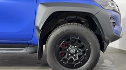 2025 (25) TOYOTA COMMERCIAL HILUX GR Sport II D/Cab Pick Up 2.8 D-4D Auto 5304941