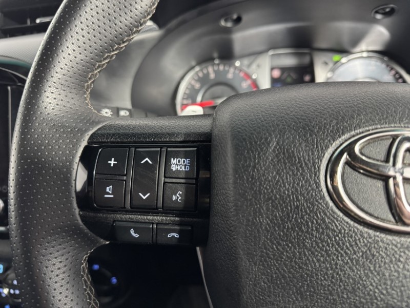 2025 (25) TOYOTA COMMERCIAL HILUX GR Sport II D/Cab Pick Up 2.8 D-4D Auto 5304932