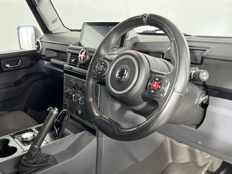 2023 (23) INEOS Commercials GRENADIER 3.0 TD Utility Auto [2 Seat] 5288497