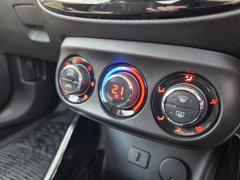 2017 (17) VAUXHALL ADAM 1.4i [100] Slam 3dr 5249073