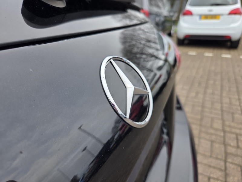 2020 (69) MERCEDES-BENZ A CLASS A200 AMG Line Executive 5dr Auto 5231959