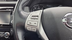 2017 (17) NISSAN QASHQAI 1.5 dCi N-Connecta 5dr 5257900