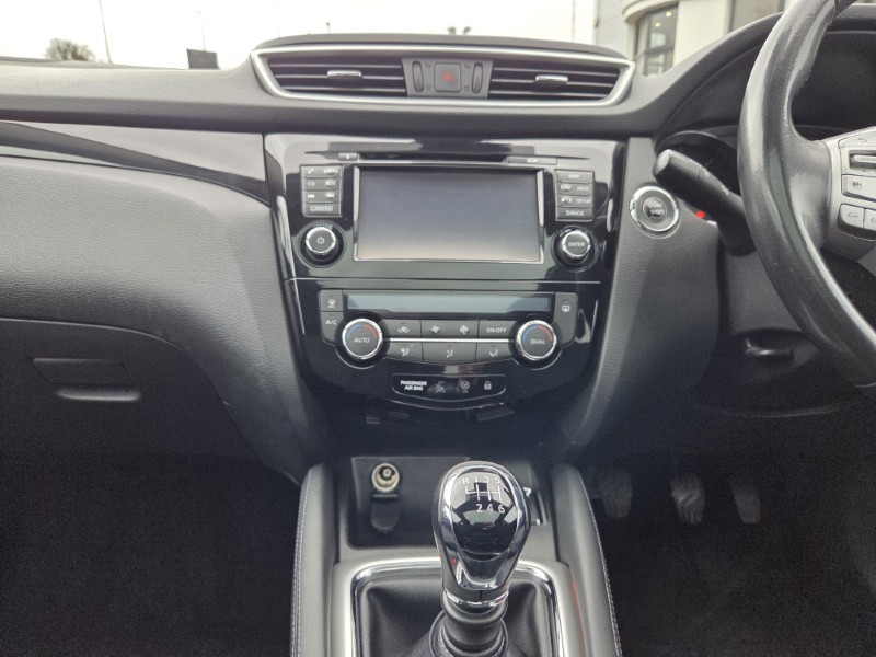 2017 (17) NISSAN QASHQAI 1.5 dCi N-Connecta 5dr 5257893