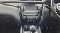 2017 (17) NISSAN QASHQAI 1.5 dCi N-Connecta 5dr 5257893