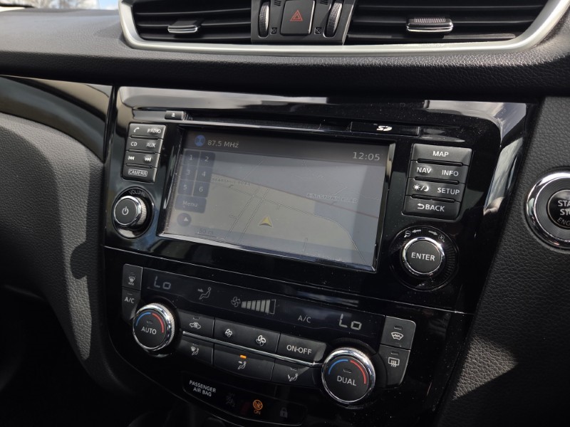 2017 (17) NISSAN QASHQAI 1.6 dCi Tekna 5dr Xtronic 5283053