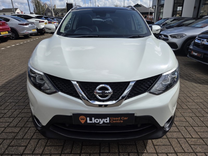 2017 (17) NISSAN QASHQAI 1.6 dCi Tekna 5dr Xtronic 5283021