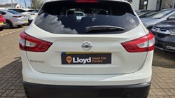 2017 (17) NISSAN QASHQAI 1.6 dCi Tekna 5dr Xtronic 5283030