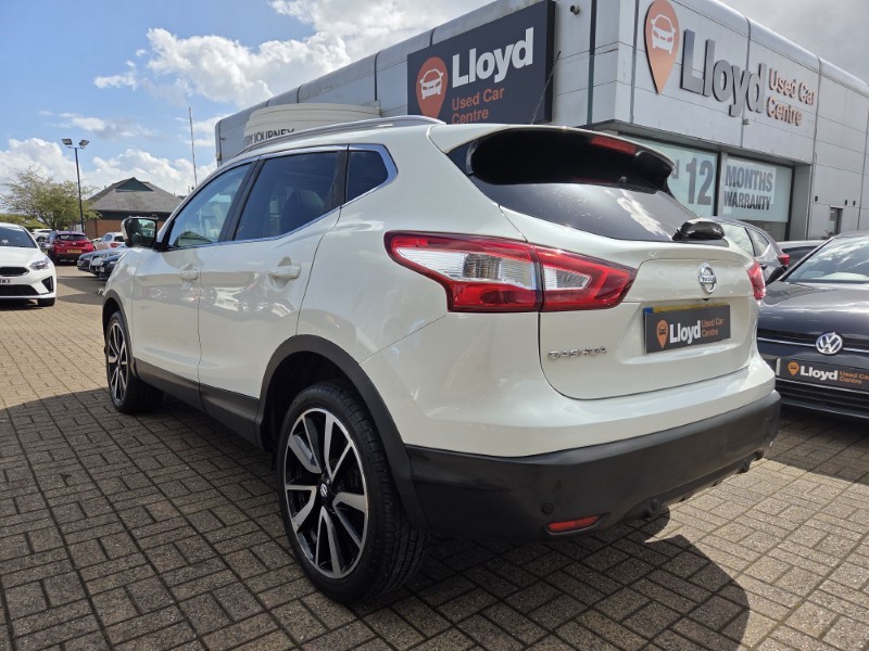 2017 (17) NISSAN QASHQAI 1.6 dCi Tekna 5dr Xtronic 5283029