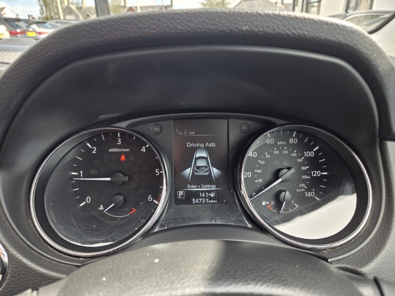 2017 (17) NISSAN QASHQAI 1.6 dCi Tekna 5dr Xtronic 5283058