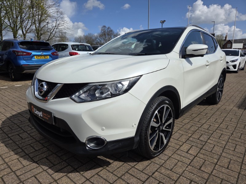 2017 (17) NISSAN QASHQAI 1.6 dCi Tekna 5dr Xtronic 5283022