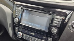 2017 (17) NISSAN QASHQAI 1.6 dCi Tekna 5dr Xtronic 5283054