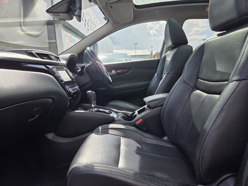 2017 (17) NISSAN QASHQAI 1.6 dCi Tekna 5dr Xtronic 5283042