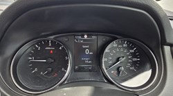 2017 (17) NISSAN QASHQAI 1.6 dCi Tekna 5dr Xtronic 5283057