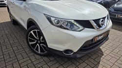 2017 (17) NISSAN QASHQAI 1.6 dCi Tekna 5dr Xtronic 5283023