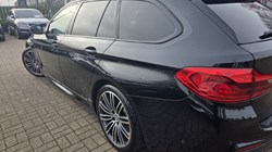 2020 (20) BMW 5 SERIES 520d M Sport 5dr Auto 5256015