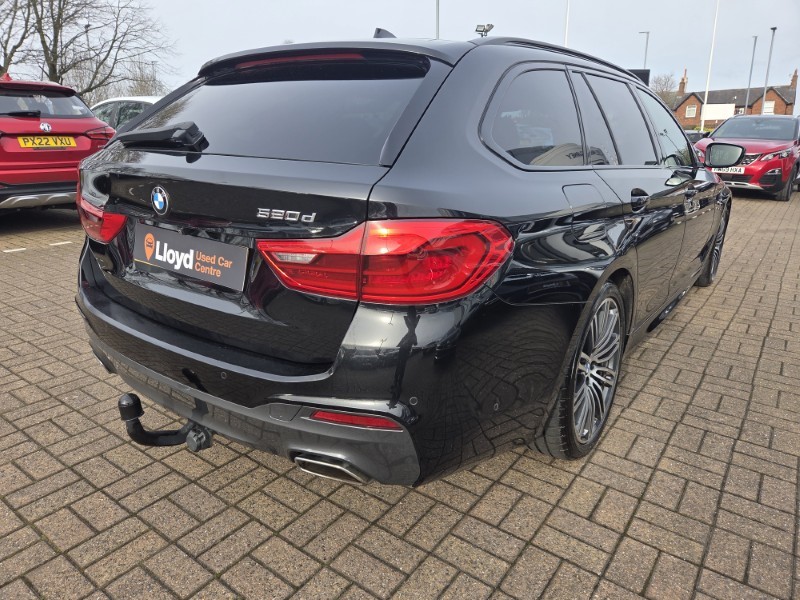 2020 (20) BMW 5 SERIES 520d M Sport 5dr Auto 5256018