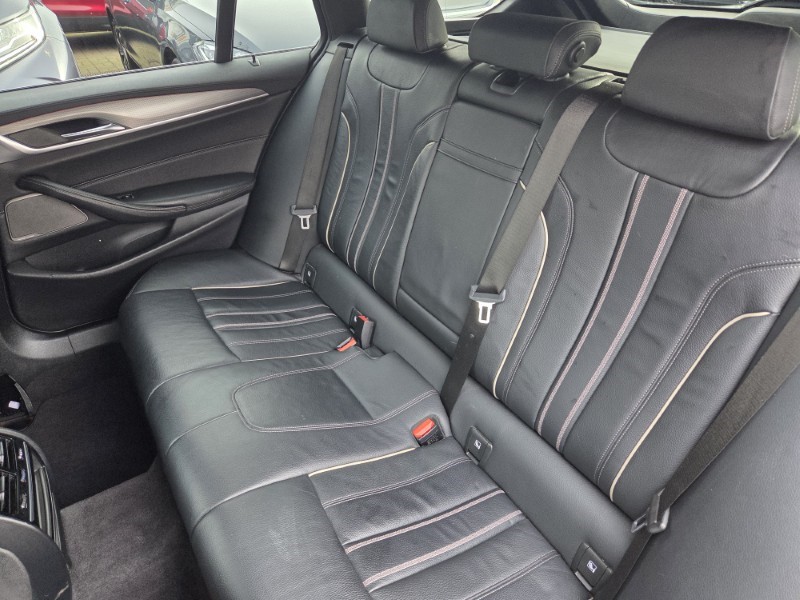 2020 (20) BMW 5 SERIES 520d M Sport 5dr Auto 5256028