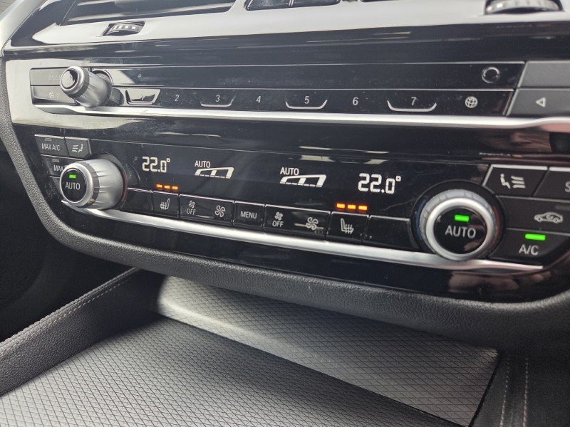 2020 (20) BMW 5 SERIES 520d M Sport 5dr Auto 5256038