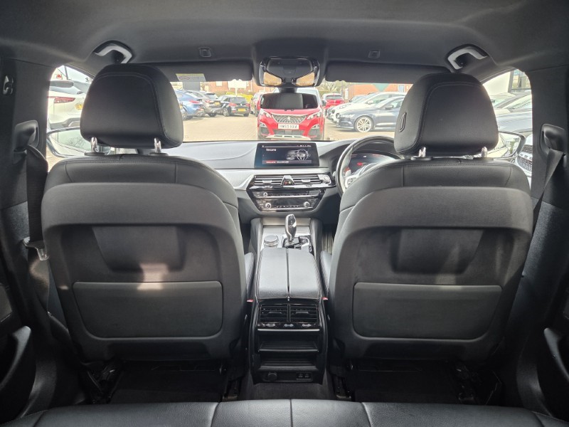 2020 (20) BMW 5 SERIES 520d M Sport 5dr Auto 5256021