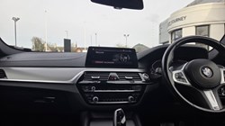 2020 (20) BMW 5 SERIES 520d M Sport 5dr Auto 5256025