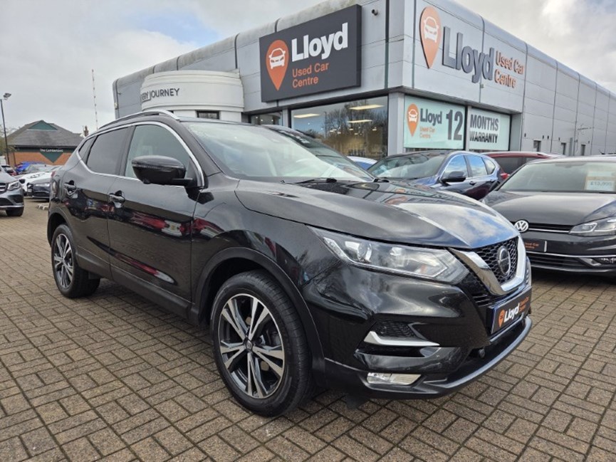 2018 (68) NISSAN QASHQAI 1.2 DiG-T N-Connecta 5dr