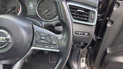2018 (68) NISSAN QASHQAI 1.2 DiG-T N-Connecta 5dr 5236095