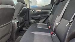 2018 (68) NISSAN QASHQAI 1.2 DiG-T N-Connecta 5dr 5236086