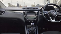2018 (68) NISSAN QASHQAI 1.2 DiG-T N-Connecta 5dr 5236087