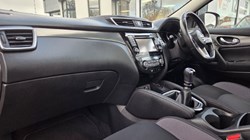 2018 (68) NISSAN QASHQAI 1.2 DiG-T N-Connecta 5dr 5236090