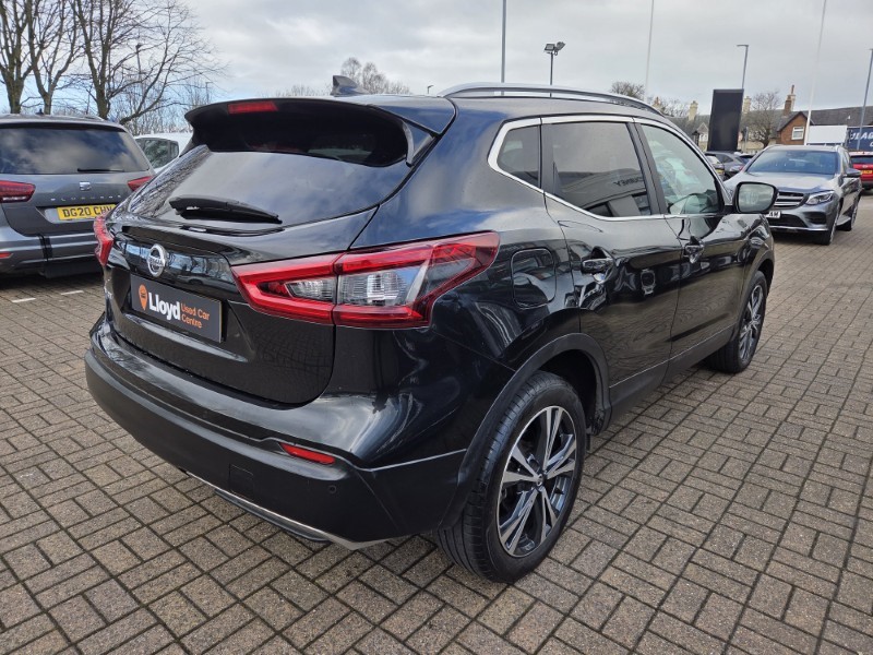 2018 (68) NISSAN QASHQAI 1.2 DiG-T N-Connecta 5dr 5236080