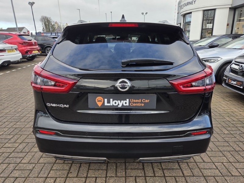 2018 (68) NISSAN QASHQAI 1.2 DiG-T N-Connecta 5dr 5236079