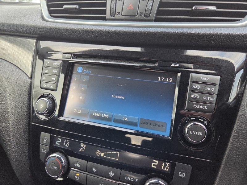 2018 (68) NISSAN QASHQAI 1.2 DiG-T N-Connecta 5dr 5236100