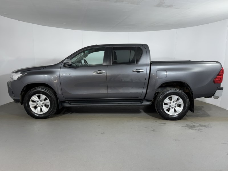 2020 (70) TOYOTA COMMERCIAL HILUX Icon D/Cab Pick Up 2.4 D-4D 5257697