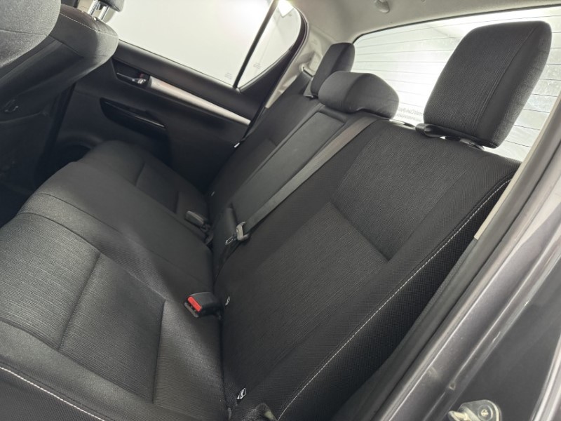 2020 (70) TOYOTA COMMERCIAL HILUX Icon D/Cab Pick Up 2.4 D-4D 5257666