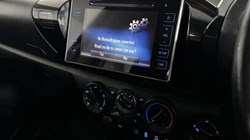 2020 (70) TOYOTA COMMERCIAL HILUX Icon D/Cab Pick Up 2.4 D-4D 5257641