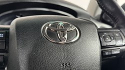 2020 (70) TOYOTA COMMERCIAL HILUX Icon D/Cab Pick Up 2.4 D-4D 5257634