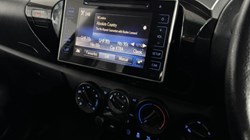 2020 (70) TOYOTA COMMERCIAL HILUX Icon D/Cab Pick Up 2.4 D-4D 5257638