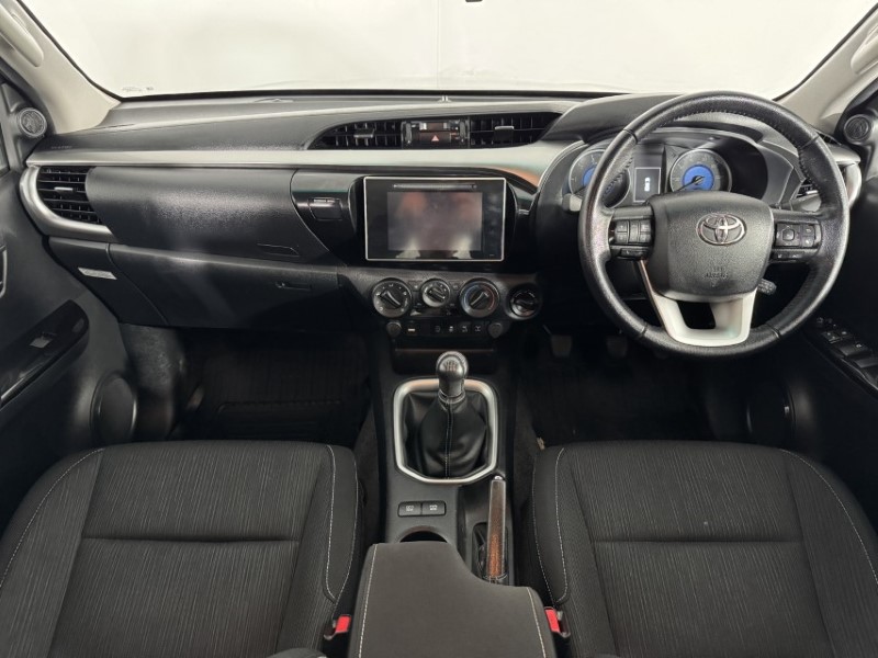 2020 (70) TOYOTA COMMERCIAL HILUX Icon D/Cab Pick Up 2.4 D-4D 5257668