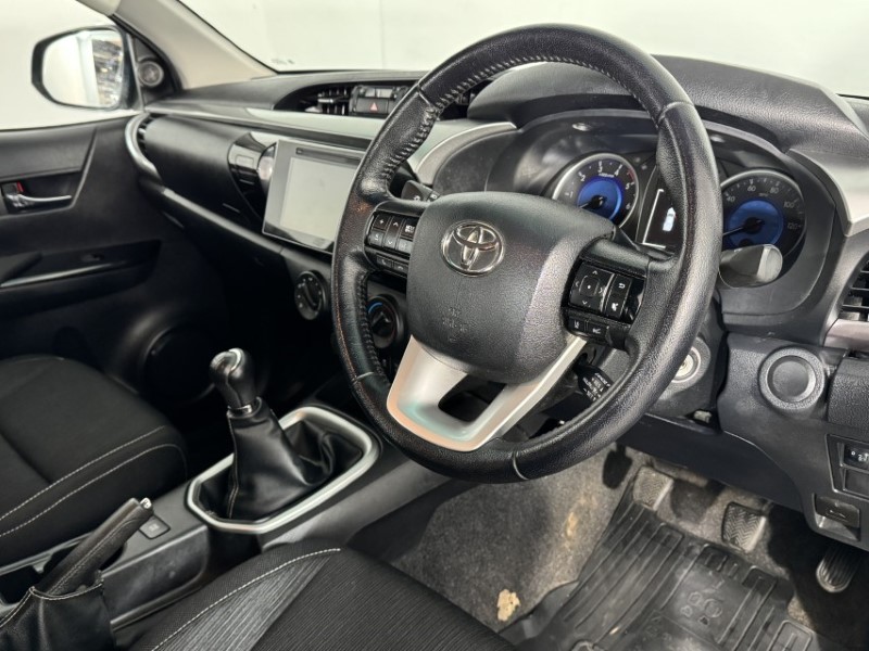 2020 (70) TOYOTA COMMERCIAL HILUX Icon D/Cab Pick Up 2.4 D-4D 5257643