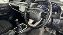 2020 (70) TOYOTA COMMERCIAL HILUX Icon D/Cab Pick Up 2.4 D-4D 5257643