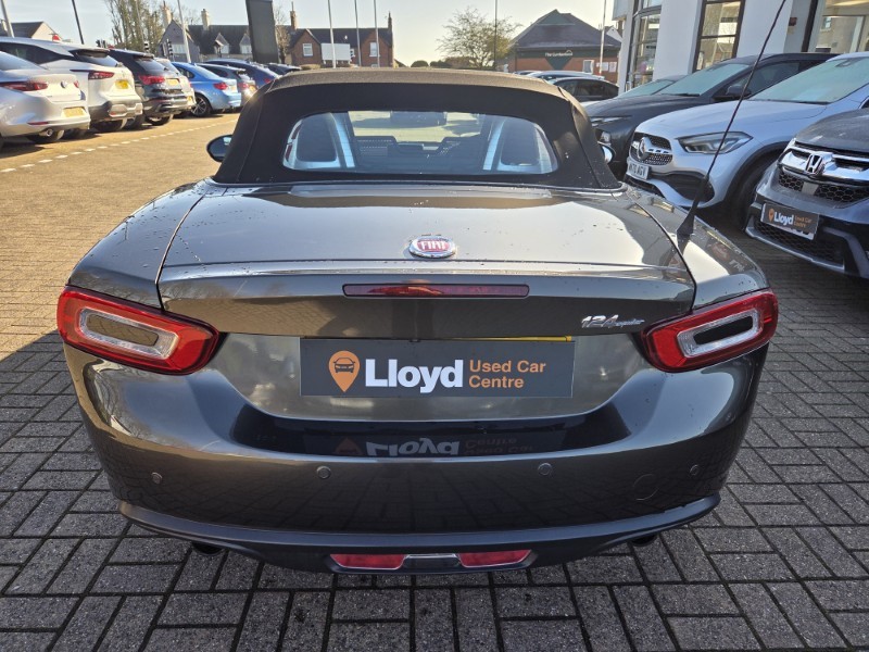 2018 (18) FIAT 124 SPIDER 1.4 Multiair Lusso 2dr 5255828